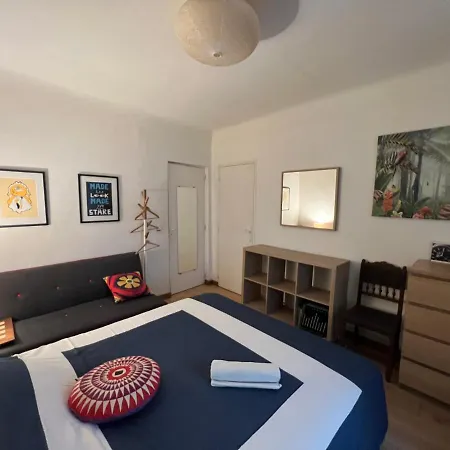 Lit Queen Size, 3mn Privatunterkunft *